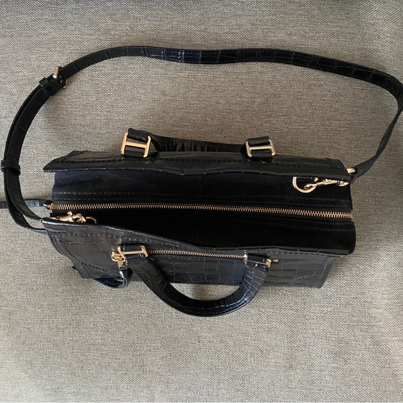 Marc Jacobs Cruiser Croc Embossed Leather Satchel Purse - Picture 3 of 8